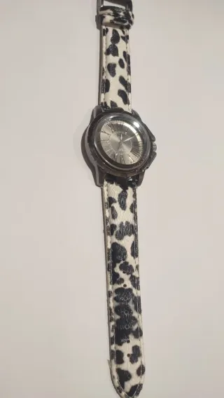 Reloj HHH Mujer Blanco y Negro