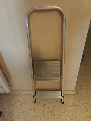 Escalera de 2 peldaños aluminio