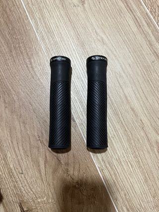 Puños Syncros para Bicicleta