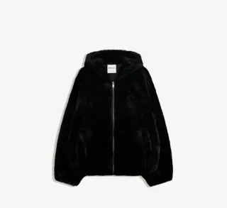 Chaqueta pelo Bershka negra