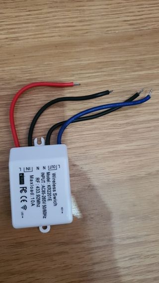 Interruptor Relé Inalámbrico KR2201E 10A