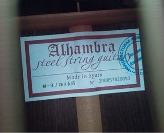 Guitarra Alhambra W3