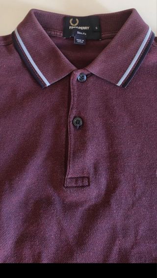 Polo Fred Perry Morado burdeos