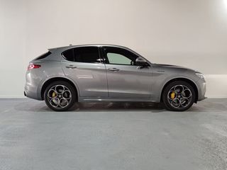 Alfa Romeo Stelvio Veloce 2.2 Diesel Q4 210 5p
