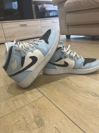 Jordan 1 Mid Scarpa da Ginnastica Blu e Bianco