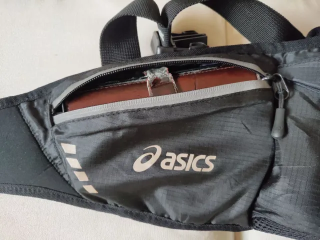 Riñonera deportiva ASICS