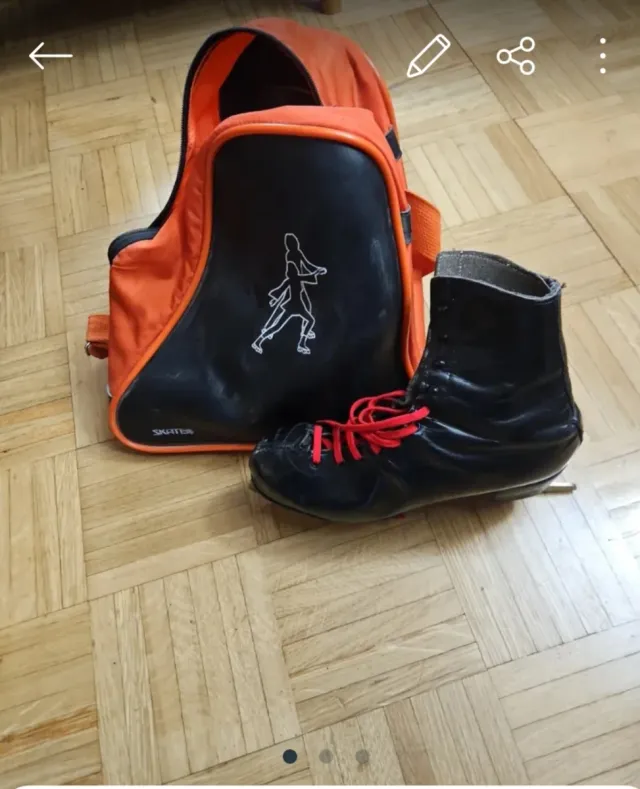 Patines de patinaje artístico