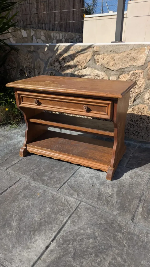 Mesita armario madera 82x44x57