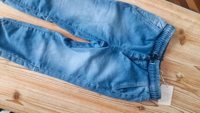 Pantalón vaquero Sfera 5-6 años