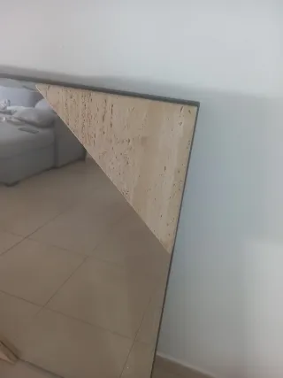 Mueble recibidor y espejo piedra y cristal