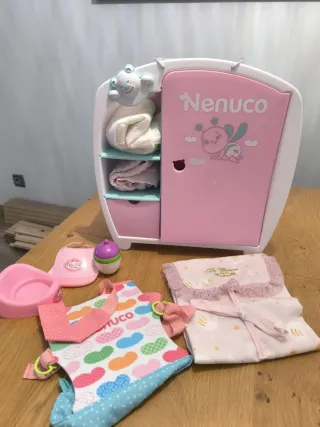 Armario Nenuco con accesorios