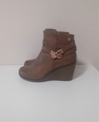Botines XTI Talla 38 Marrones