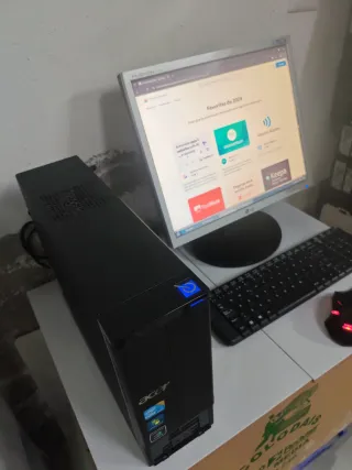 Ordenador Acer / LG completo 