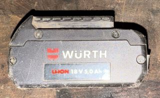 Maletín Würth con cargador y 2 baterías