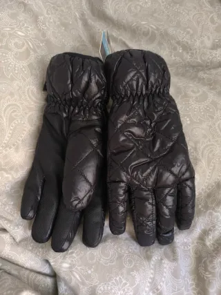 Guantes acolchados negros
