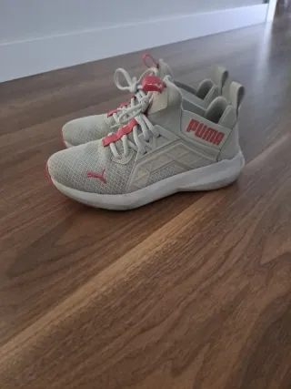 Zapatillas Puma Gris y Rosa