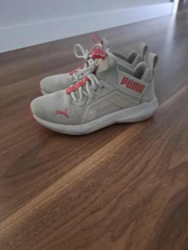 Zapatillas Puma Gris y Rosa