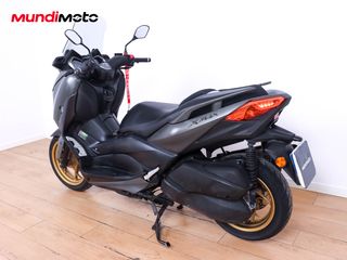 YAMAHA X-MAX 300 TECH MAX