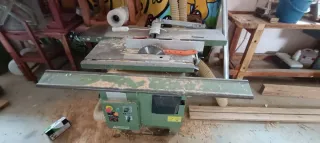 Maquinaria de carpintería industrial