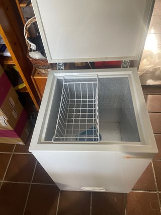 Congelatore bianco Westinghouse