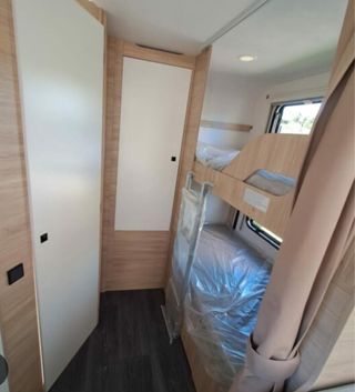 CARAVANA COMO NUEVA Sterckeman 496 PE Kids