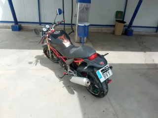 Ducati Monster 620 i.e con 16.000 kilómetros en bu