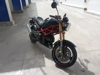 Ducati Monster 620 i.e con 16.000 kilómetros en bu