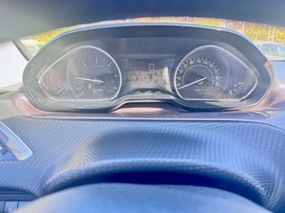 Peugeot 2008 1.6 e-HDI – Año 2015 – 220.000 km – D