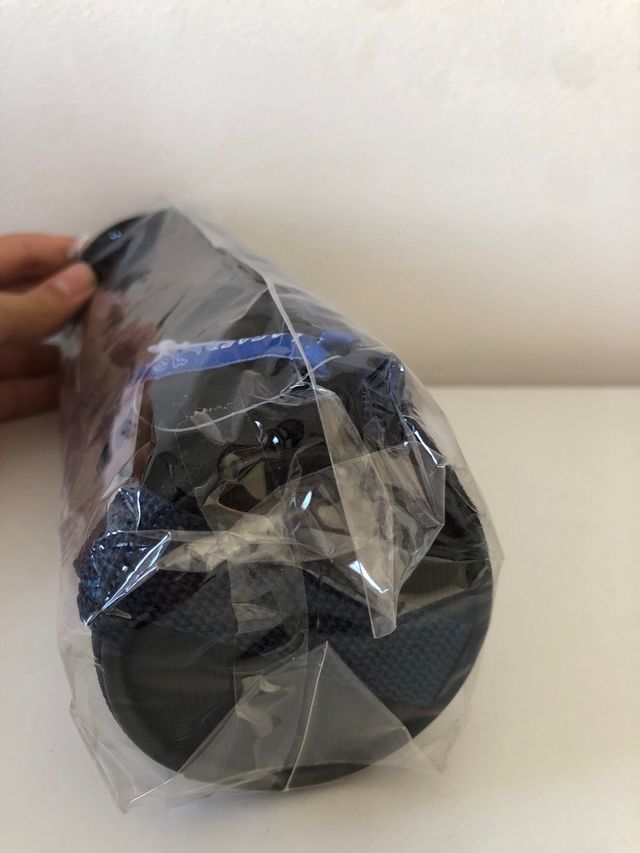 Estuche espacioso y elegante.