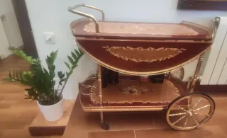 Mesa camarera clásica madera y metal