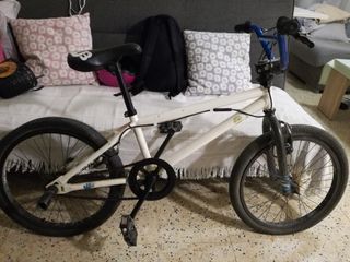 Bicicleta BMX. Precio negociable. No se hace envío