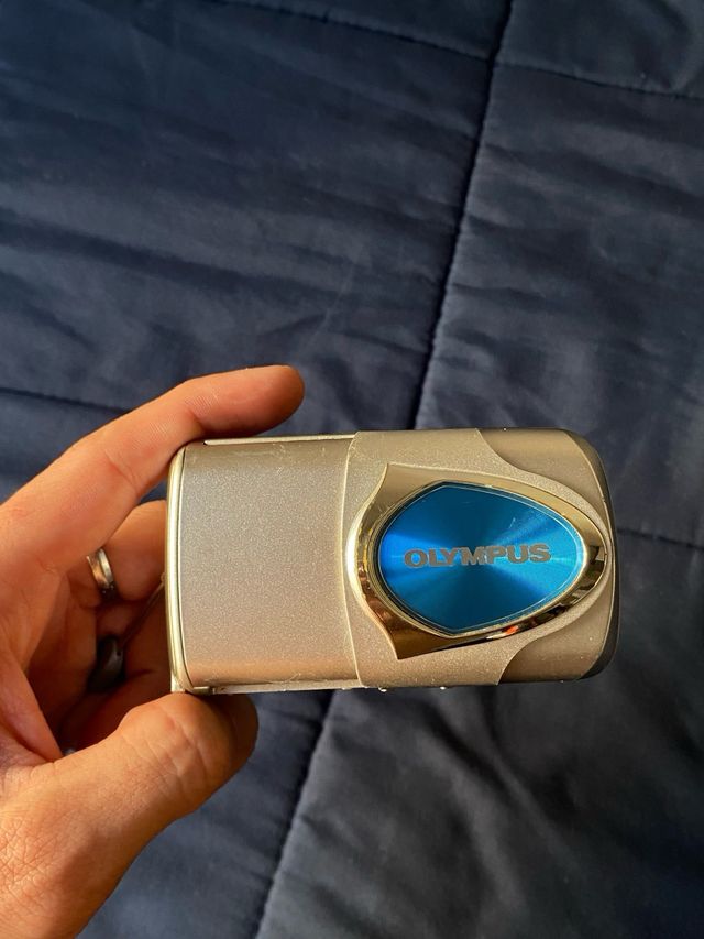 Cámara Digital Olympus µ[mju:]-15