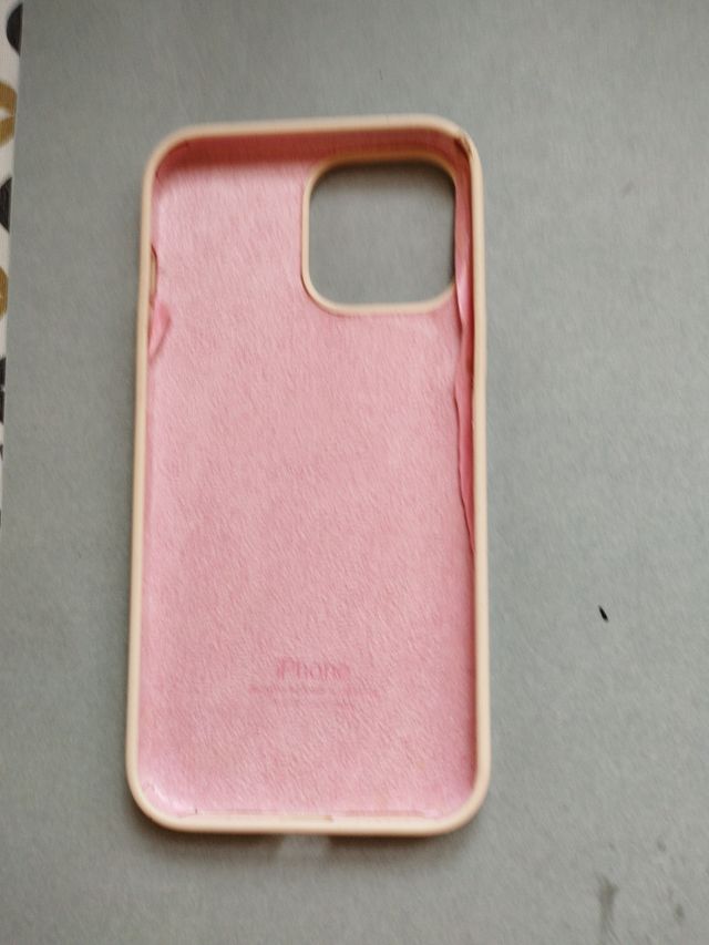 Lote 4 Fundas iPhone 13 6.7