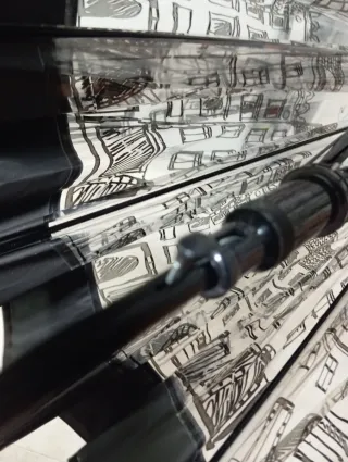 Paraguas infantil transparente diseño casas