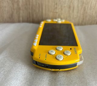 PSP 2004 Edición Especial Amarilla
