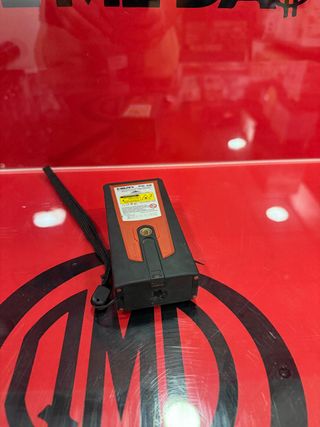 Medidor Laser Hilti PD 42, Buen estado.