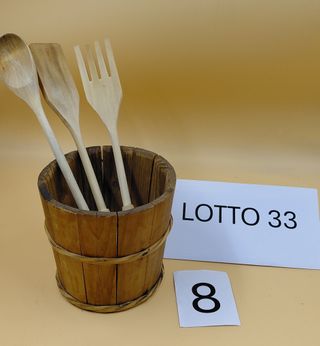 Secchiello in legno con 3 mestoli