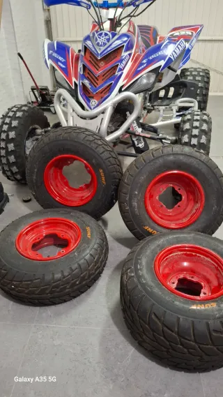 Llantas Raptor 700 con neumáticos OBOR 22
