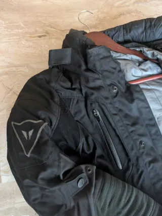 Chaqueta Dainese  + Protector espalda Wave G2