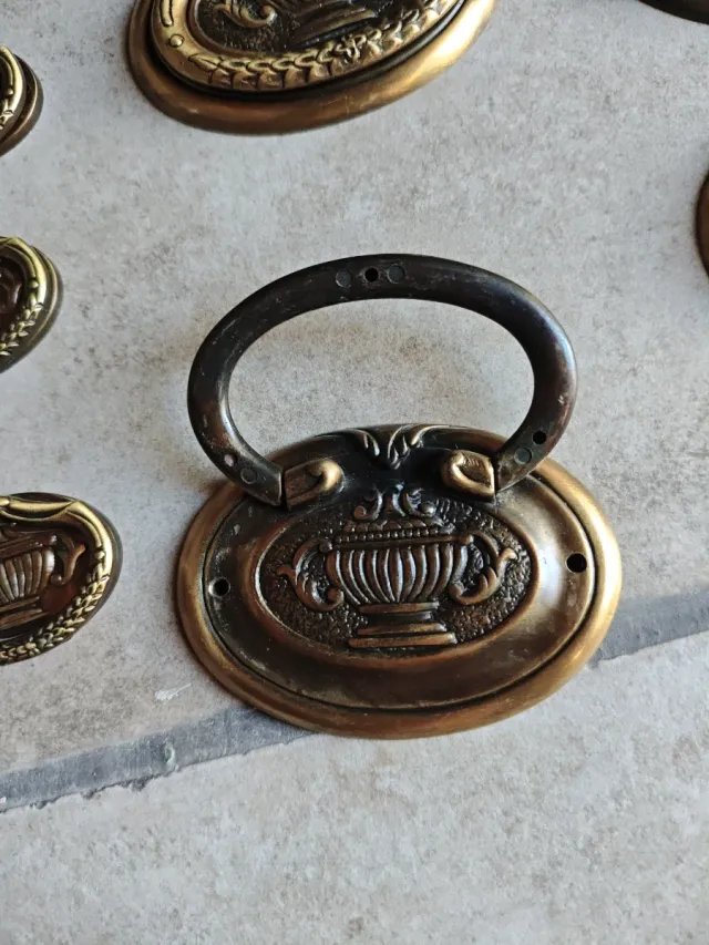 Lote 12 Tiradores Vintage Bronce
