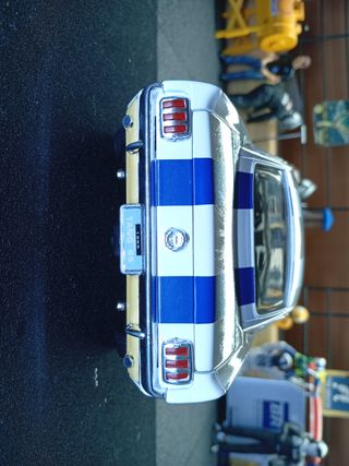 Ford Mustang 1964 #38 1/18