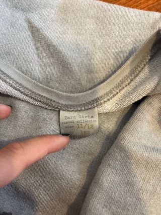 Sudadera Zara Niña Estrellas Lentejuelas Gris