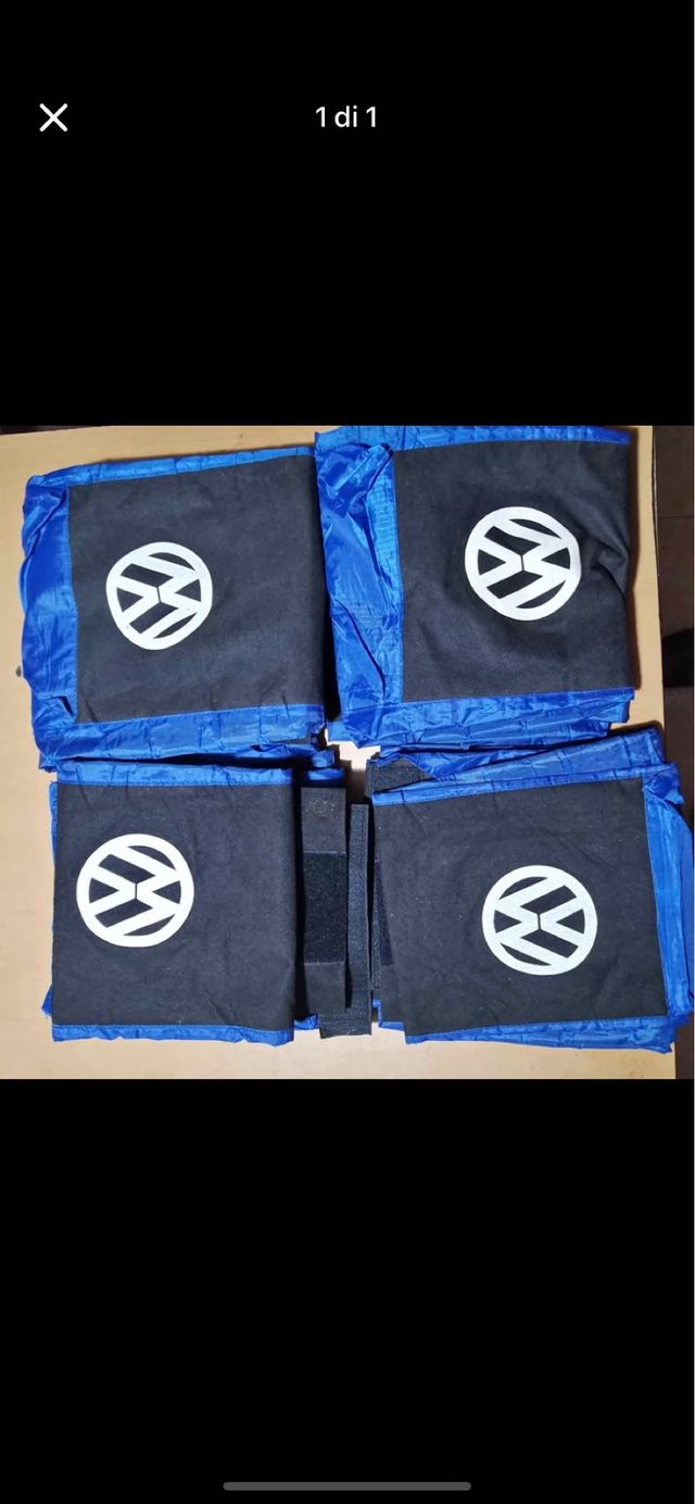 Sacche pneumatici blu con logo