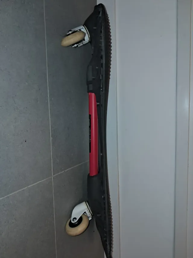 Waveboard Oxelo Negro y Blanco