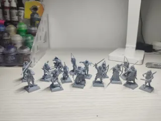 Figuras Robin Hood y Encapuchados Bretonia