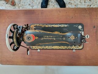 Máquina de coser Singer años 30