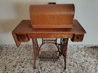 Máquina de coser Singer años 30