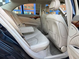 Mercedes-Benz Clase E E 270 CDI ELEGANCE