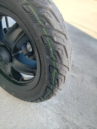 Piaggio Zip 50 2T Scooter