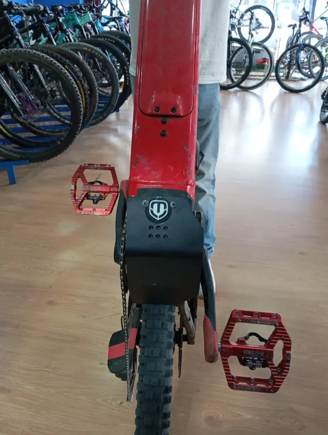 Protector Mondraker Level año 25/26